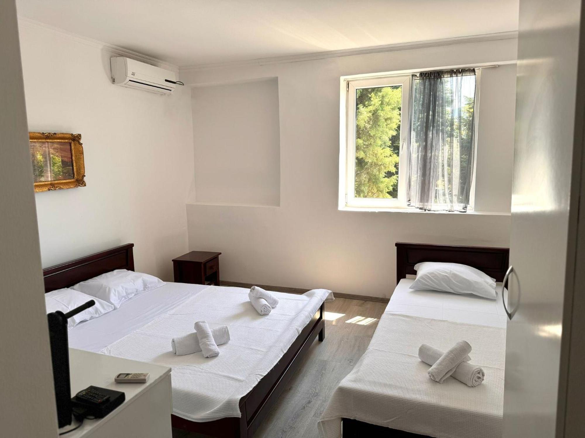 Hotel Istanbul สโกเปีย ภายนอก รูปภาพ
