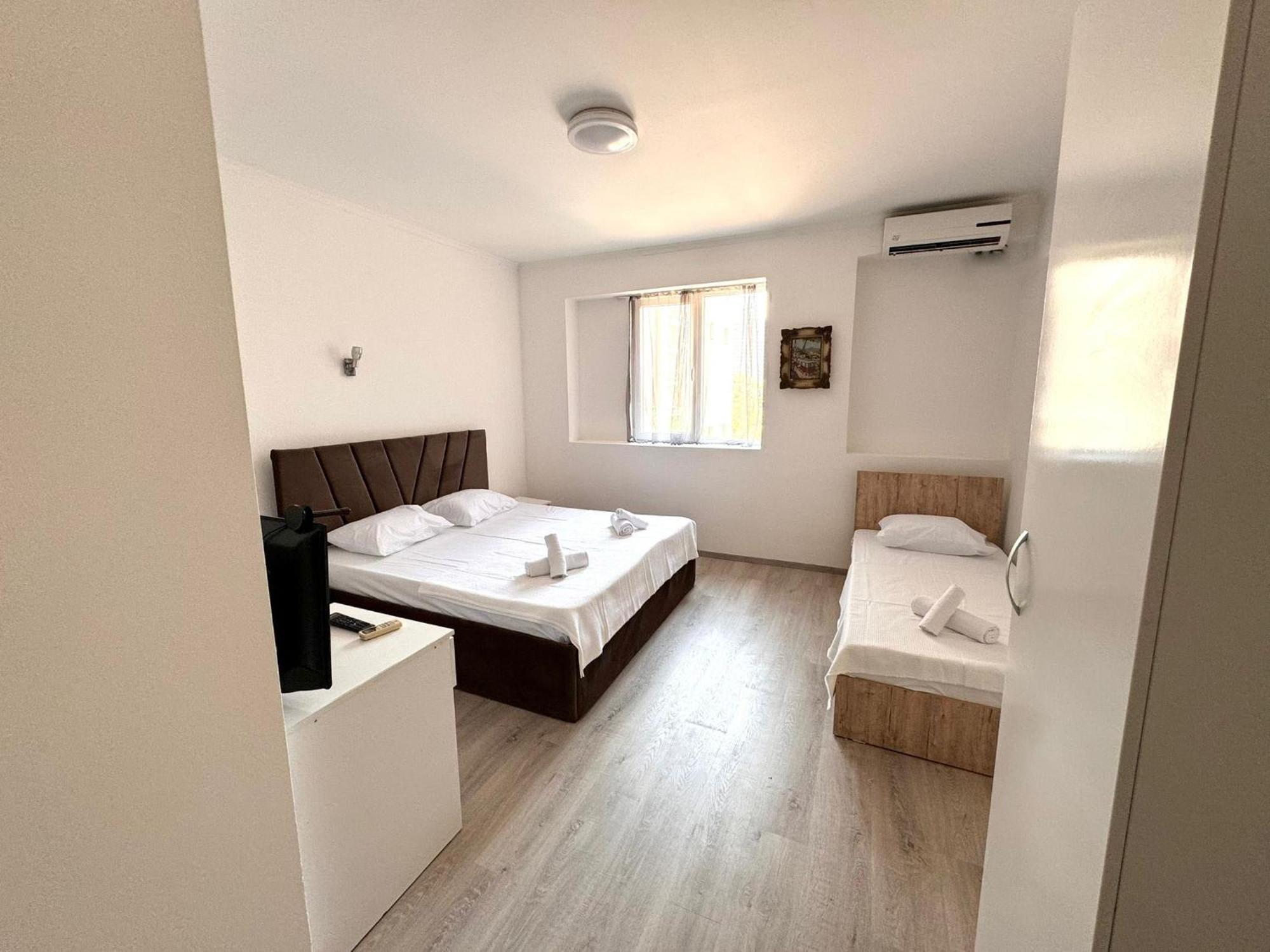 Hotel Istanbul สโกเปีย ภายนอก รูปภาพ